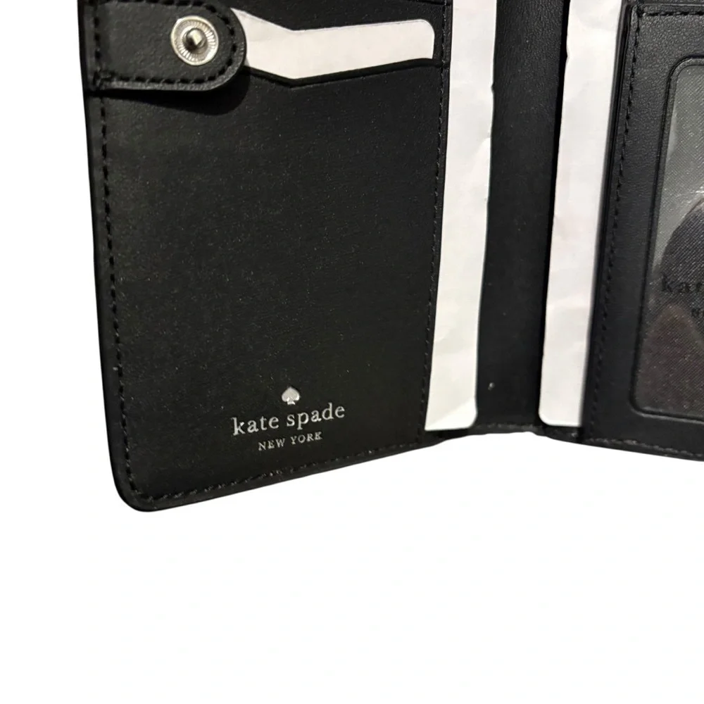 ♠️ Kate Spade ♠️ NWT Gray and White Long Wallet